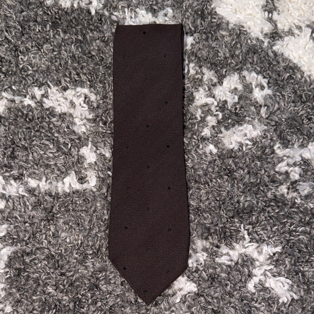 EUC Giorgio Armani Cravatte Elegant Brown & Black Polka Dotted Men’s Silk Tie